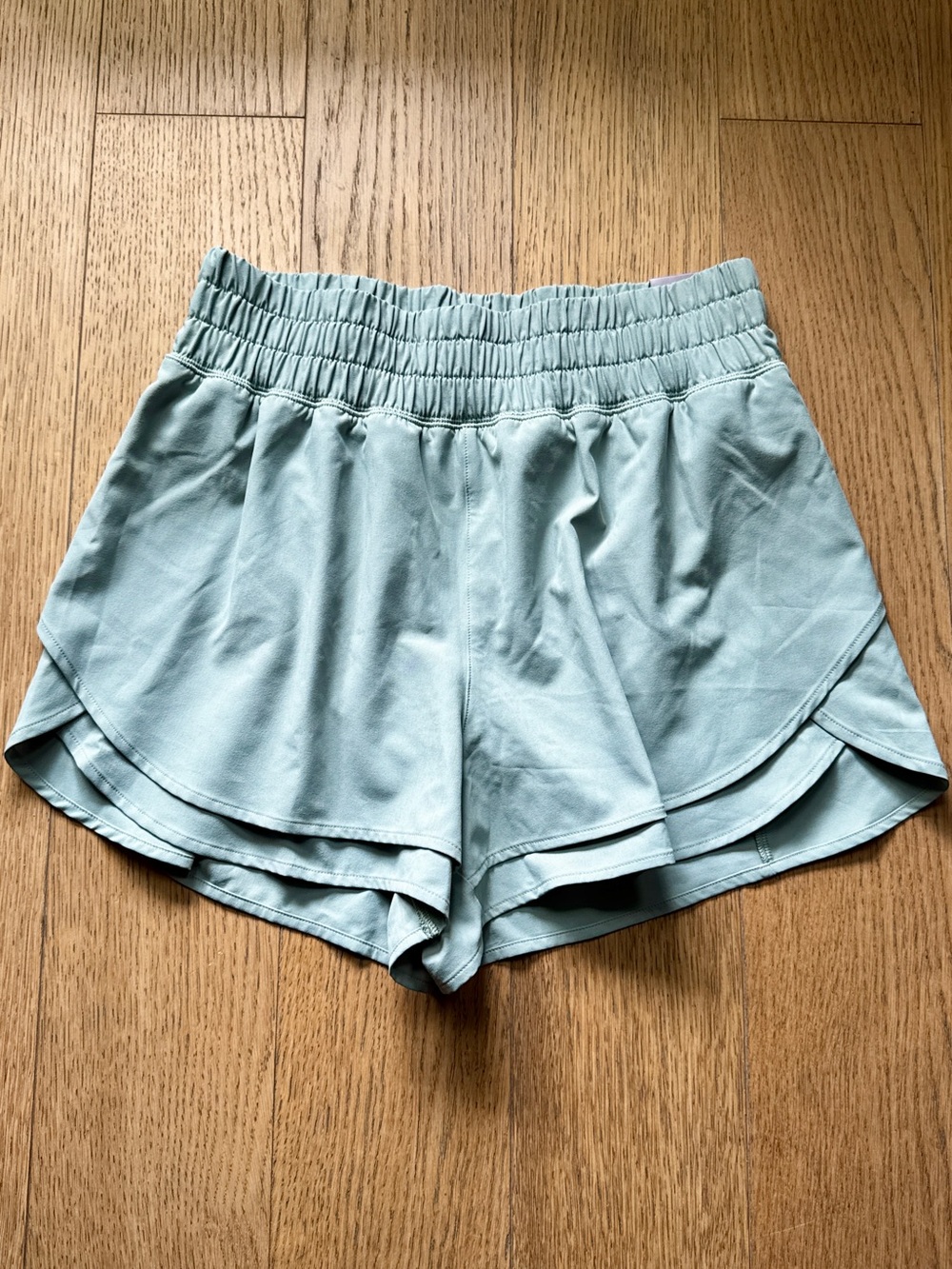 CALLA High Rise Step Up Sage Green Shorts NWT - Size S